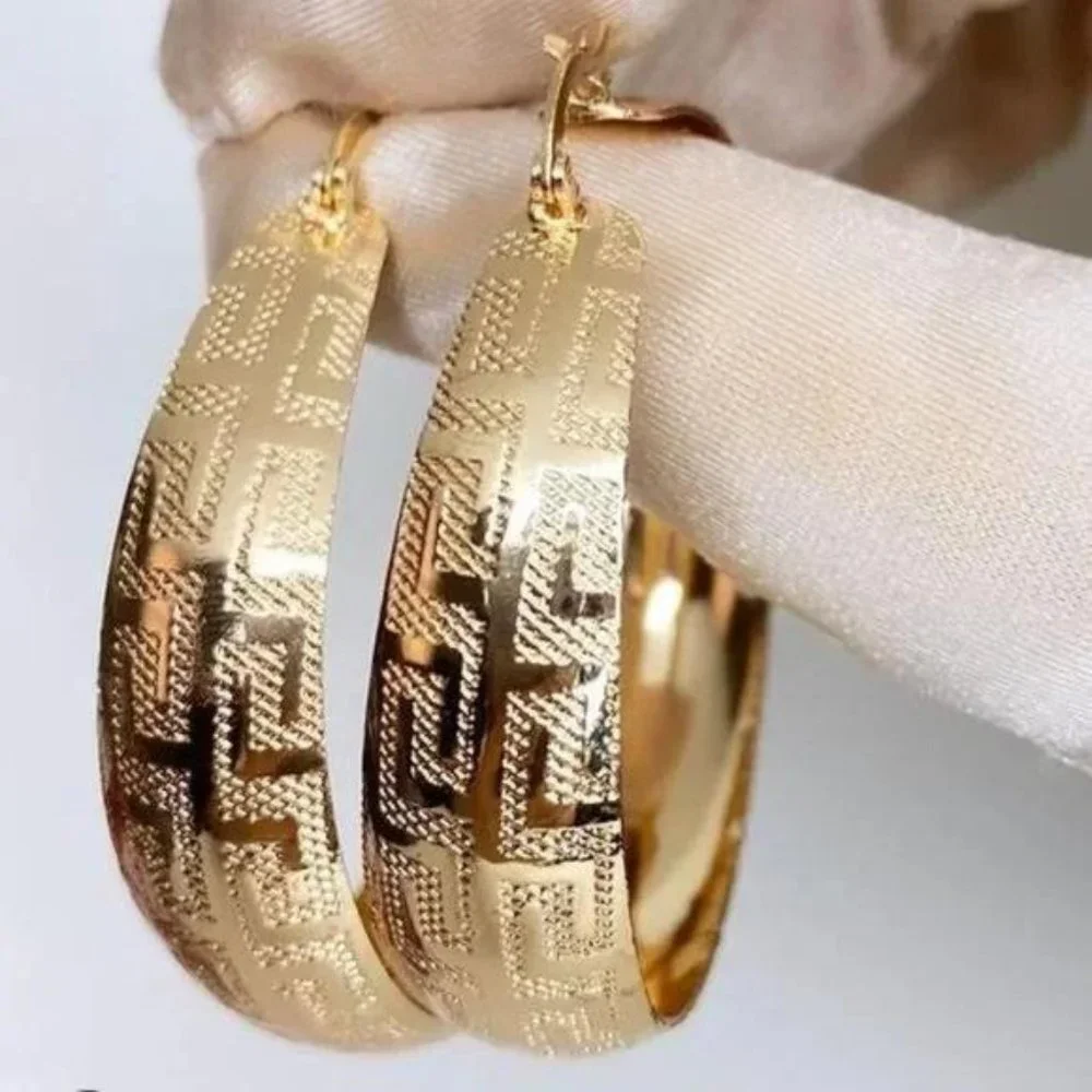 NEW LUXURY 18K GOLD HOOP EARRINGS, WONDERFUL EARRINGS, WOW EARRINGS. - Picture 1 of 7